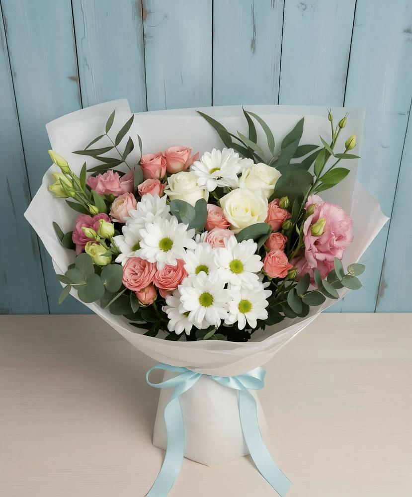 Букет цветов из: Розы, Лизиантусы и Хризантемы в Нижний Ингаш