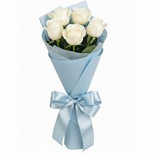 Букет 5 Белых роз Проуд в Нижний Ингаш