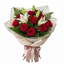 Букет цветов из:  Лилии и Розы в Нижний Ингаш