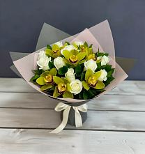 Букет цветов из:  Орхидеи и Розы в Нижний Ингаш