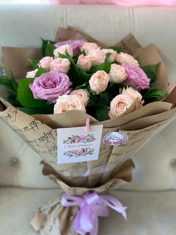 Букет цветов из: Розы в Нижний Ингаш