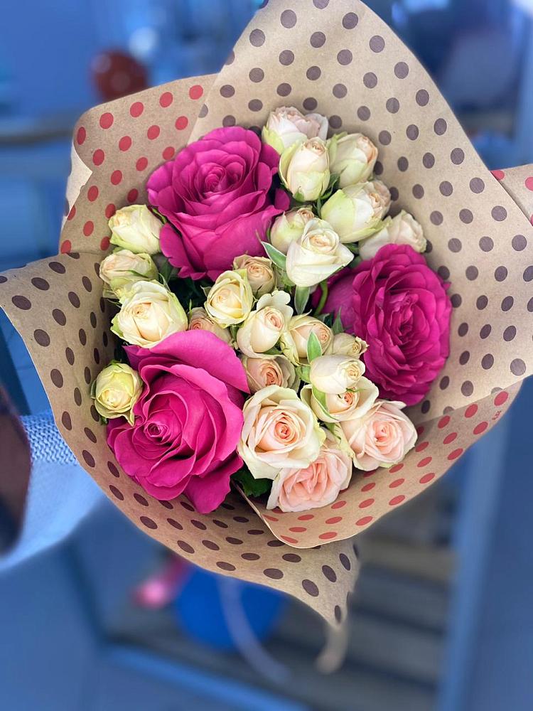 Букет цветов из: Розы в Нижний Ингаш