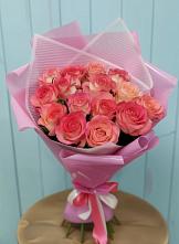 Букет 15 Розовых роз Равель в Нижний Ингаш